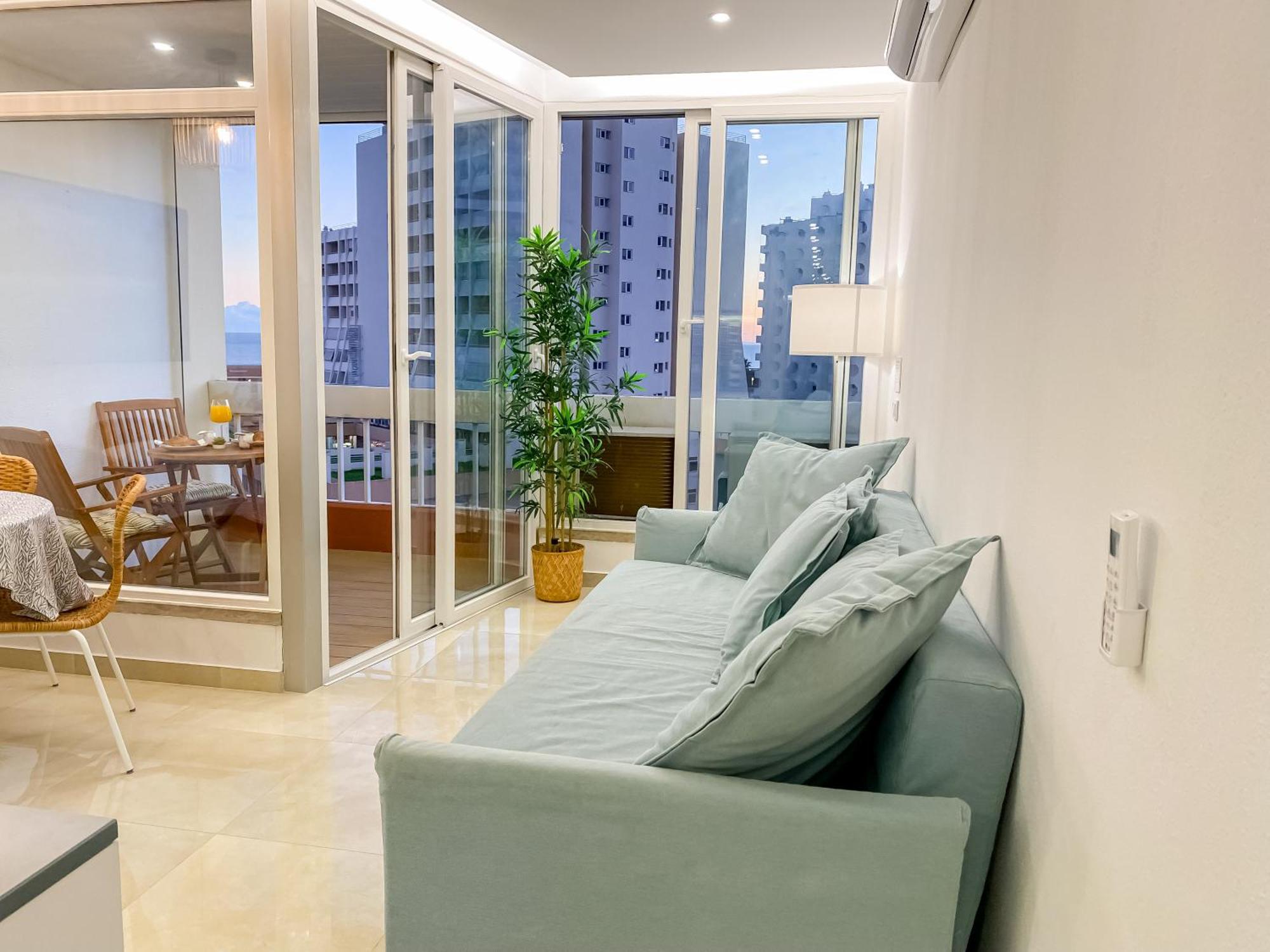 Luxury 2 Min Beach With Balcony, Ocean View, Wifi, Ac, Smarttv Portimão Buitenkant foto